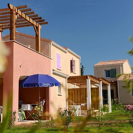 Résidence Odalys Le Mas des Alpilles Paradou Exterior foto