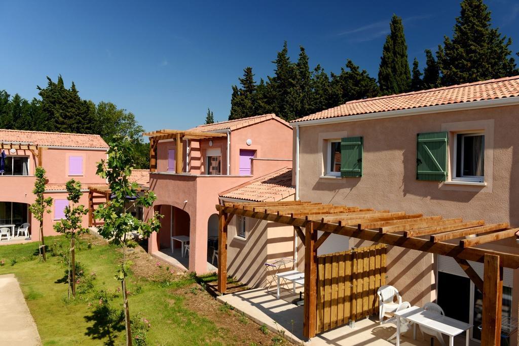 Résidence Odalys Le Mas des Alpilles Paradou Exterior foto