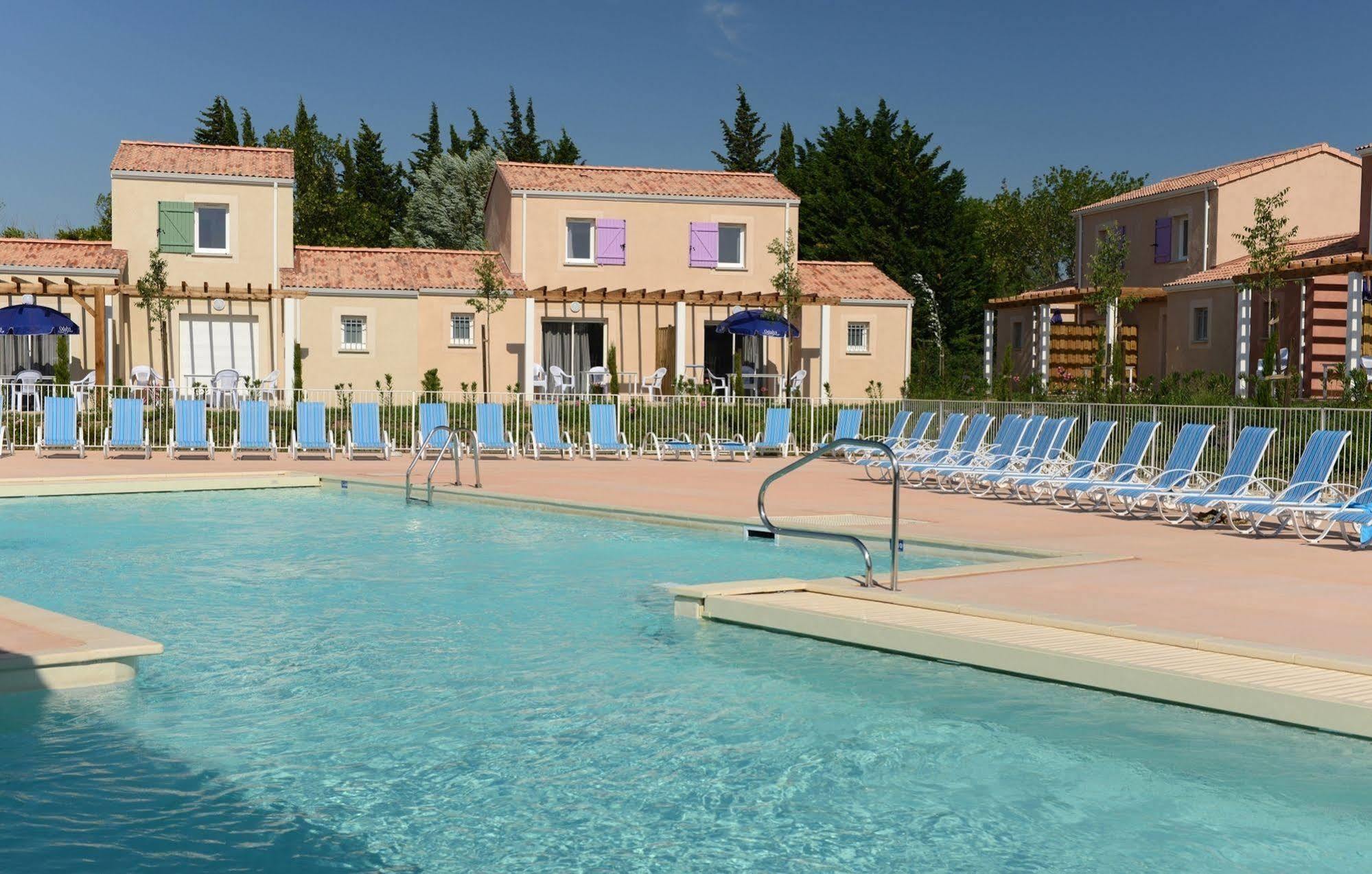 Résidence Odalys Le Mas des Alpilles Paradou Exterior foto